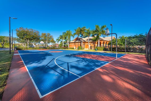 102 Ibisca Terrace, Royal Palm Beach, FL 33411