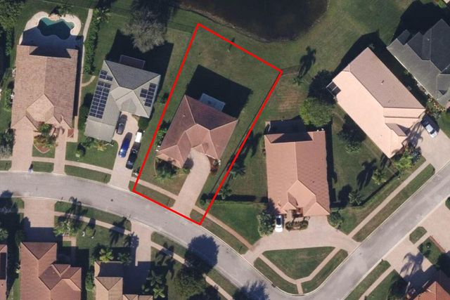 102 Ibisca Terrace, Royal Palm Beach, FL 33411