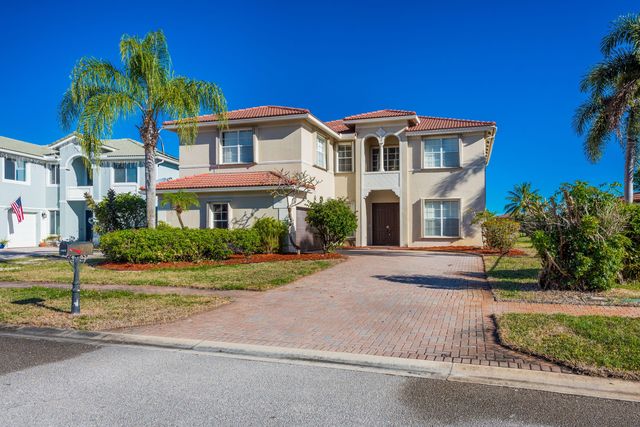 102 Ibisca Terrace, Royal Palm Beach, FL 33411