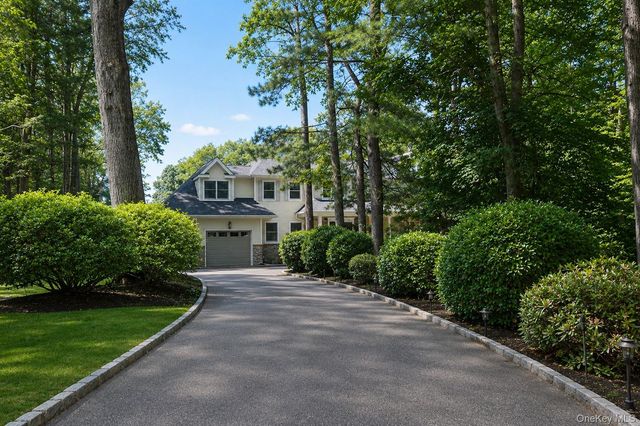 21 Hildreth Avenue, Huntington, NY 11743