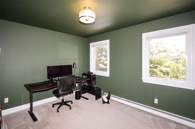 21 Hildreth Avenue, Huntington, NY 11743