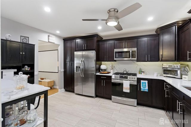 25 Carmel Court, Old Bridge, NJ 08857