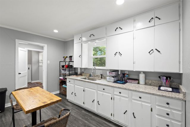 1207 S Washington Street, Kaufman, TX 75142