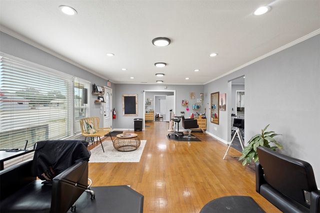 1207 S Washington Street, Kaufman, TX 75142