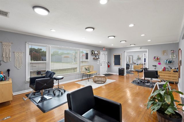 1207 S Washington Street, Kaufman, TX 75142