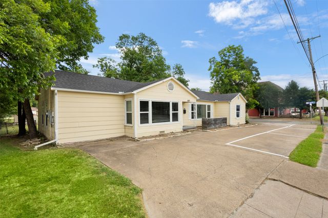 1207 S Washington Street, Kaufman, TX 75142