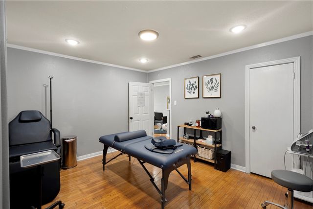 1207 S Washington Street, Kaufman, TX 75142