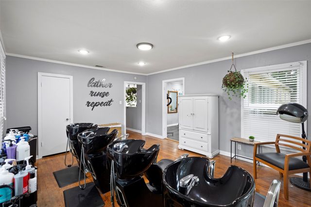 1207 S Washington Street, Kaufman, TX 75142