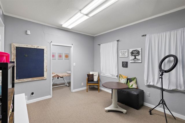 1207 S Washington Street, Kaufman, TX 75142