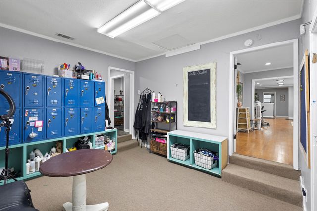 1207 S Washington Street, Kaufman, TX 75142