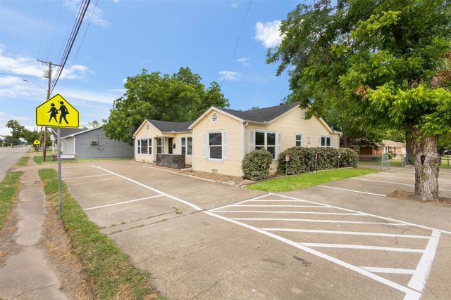 1207 S Washington Street, Kaufman, TX 75142