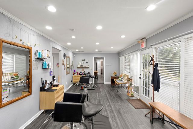 1207 S Washington Street, Kaufman, TX 75142