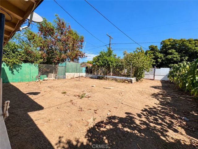 1452 Holly Ave., Colton, CA 92324