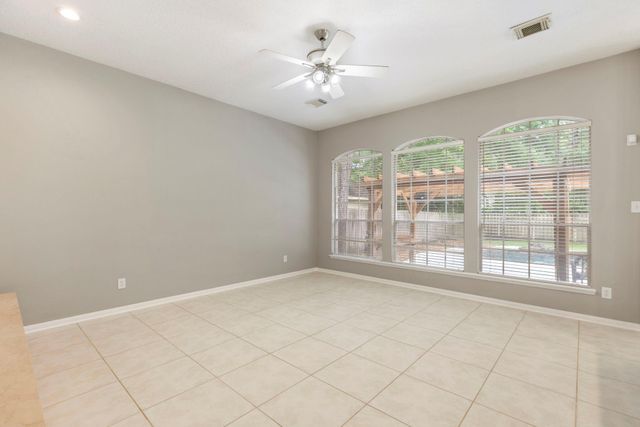 27 Stargazer Place, The Woodlands, TX 77381