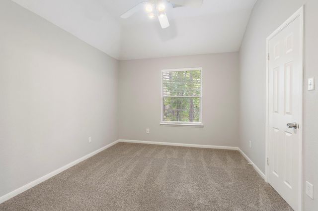 27 Stargazer Place, The Woodlands, TX 77381