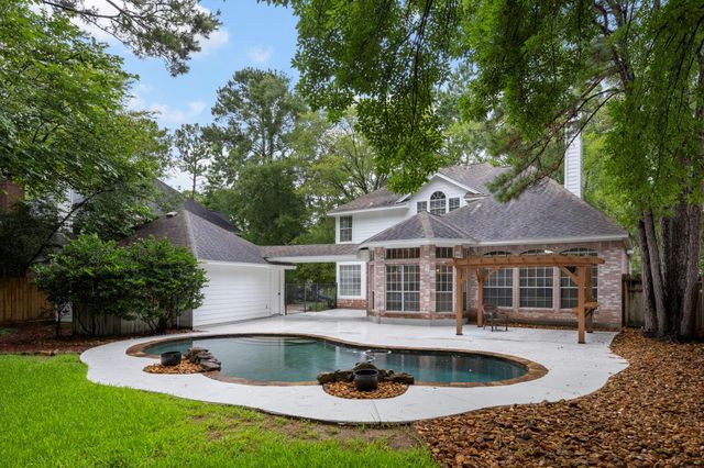 27 Stargazer Place, The Woodlands, TX 77381