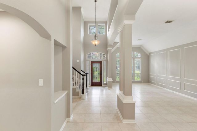 27 Stargazer Place, The Woodlands, TX 77381