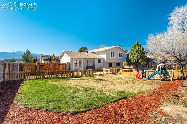 1505 Hathaway Drive, Colorado Springs, CO 80915