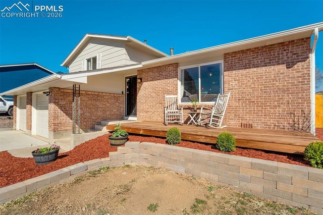 1505 Hathaway Drive, Colorado Springs, CO 80915