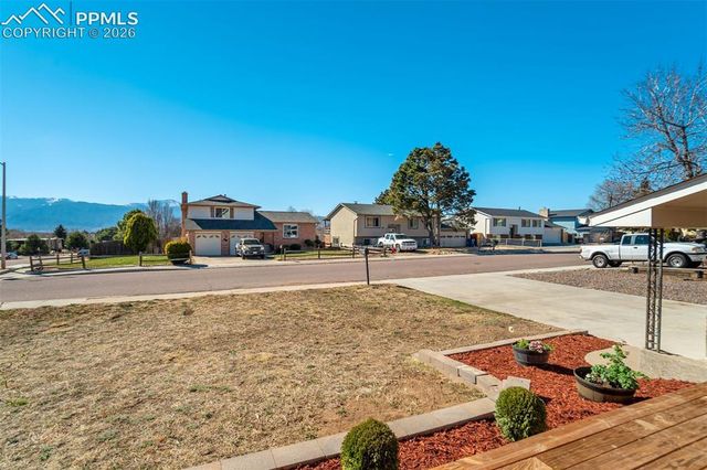1505 Hathaway Drive, Colorado Springs, CO 80915