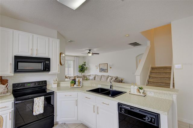 963 CHERRY VALLEY WAY, Orlando, FL 32828