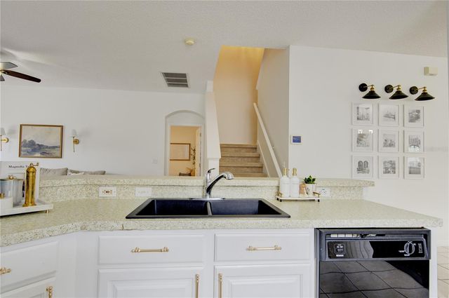 963 CHERRY VALLEY WAY, Orlando, FL 32828