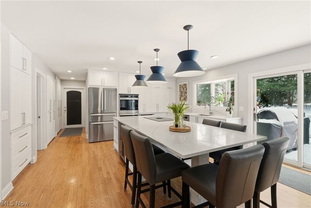 35729 Quartermane Circle, Bentleyville, OH 44139