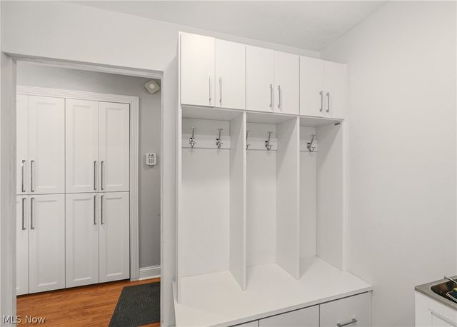 35729 Quartermane Circle, Bentleyville, OH 44139