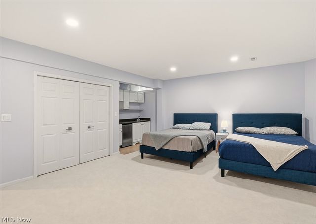 35729 Quartermane Circle, Bentleyville, OH 44139