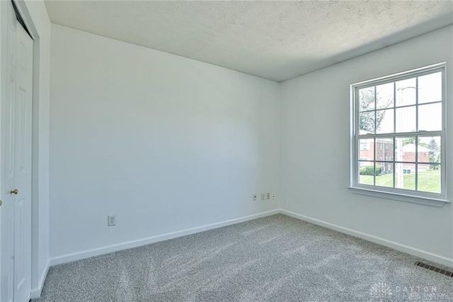 1536 Old Lane Avenue, Kettering, OH 45409