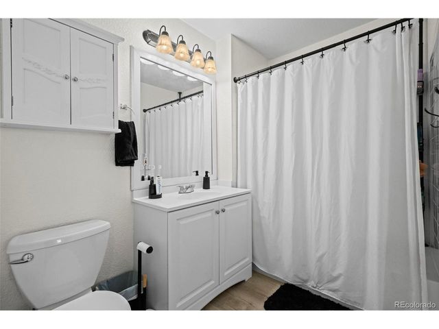 1498 Red Cliff Way, Castle Rock, CO 80109