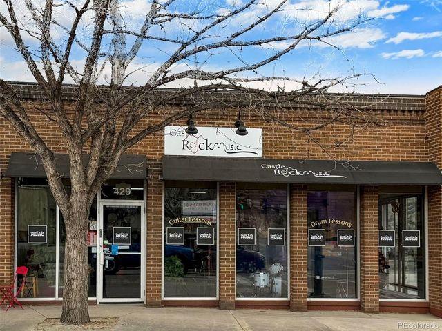 1498 Red Cliff Way, Castle Rock, CO 80109