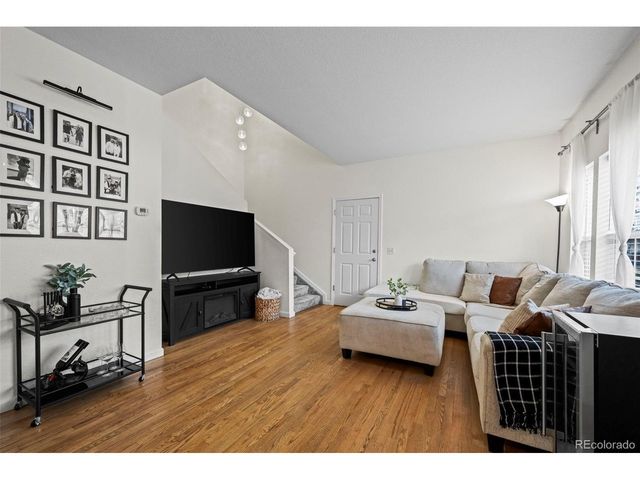 1498 Red Cliff Way, Castle Rock, CO 80109