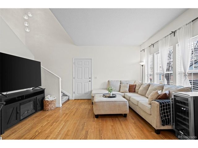 1498 Red Cliff Way, Castle Rock, CO 80109