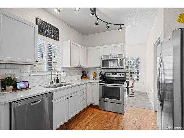 1498 Red Cliff Way, Castle Rock, CO 80109