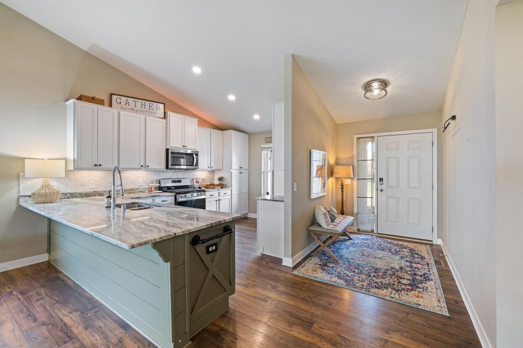 7737 205th Street W, Lakeville, MN 55044 — photo 3