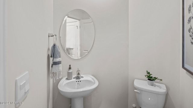 3404 Sunstone Way 6, Winterville, NC 28590