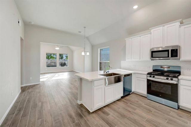 21927 Pecan Buff Drive, Waller, TX 77484