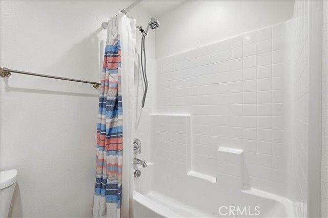 1207 Garnet Court, Colton, CA 92324