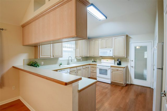 1010 Hayden Court, Granbury, TX 76048