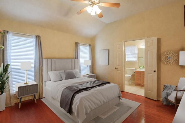 1010 Hayden Court, Granbury, TX 76048