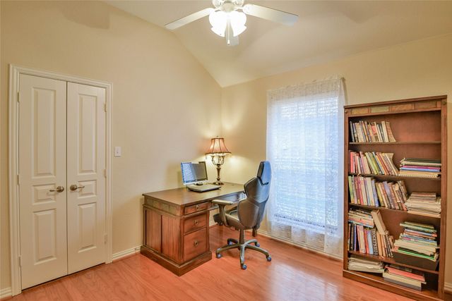 1010 Hayden Court, Granbury, TX 76048