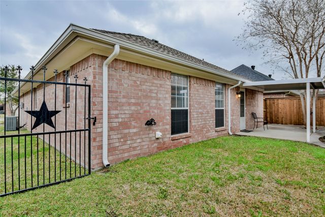 1010 Hayden Court, Granbury, TX 76048
