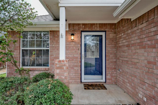 1010 Hayden Court, Granbury, TX 76048