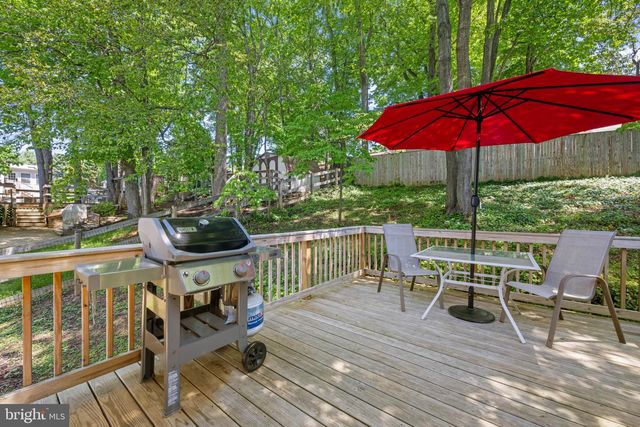 1956 GARDENIA ST, Sykesville, MD 21784