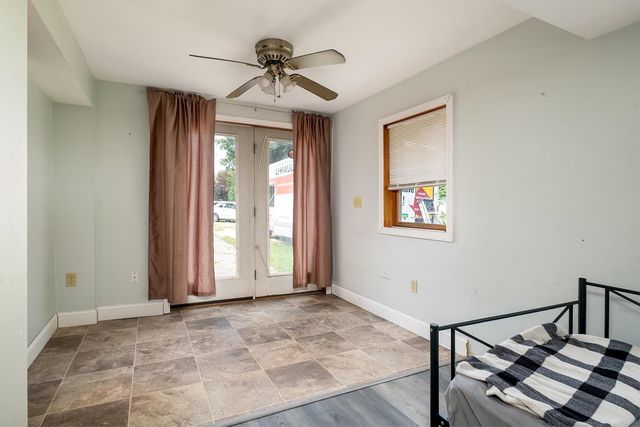 18 Pearl Street, Rochester, NH 03868