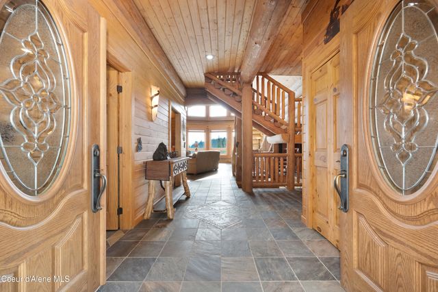 122 Makridge Lane, Kingston, ID 83839