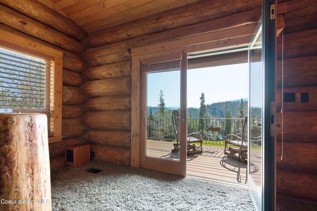 122 Makridge Lane, Kingston, ID 83839