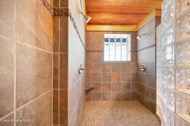 122 Makridge Lane, Kingston, ID 83839