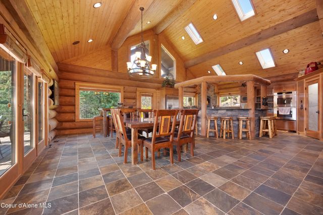 122 Makridge Lane, Kingston, ID 83839